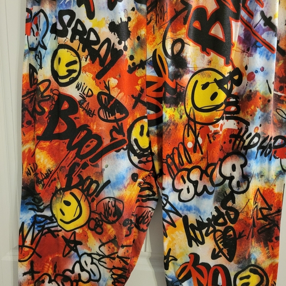 2 piece set. - Picture 5 of 9